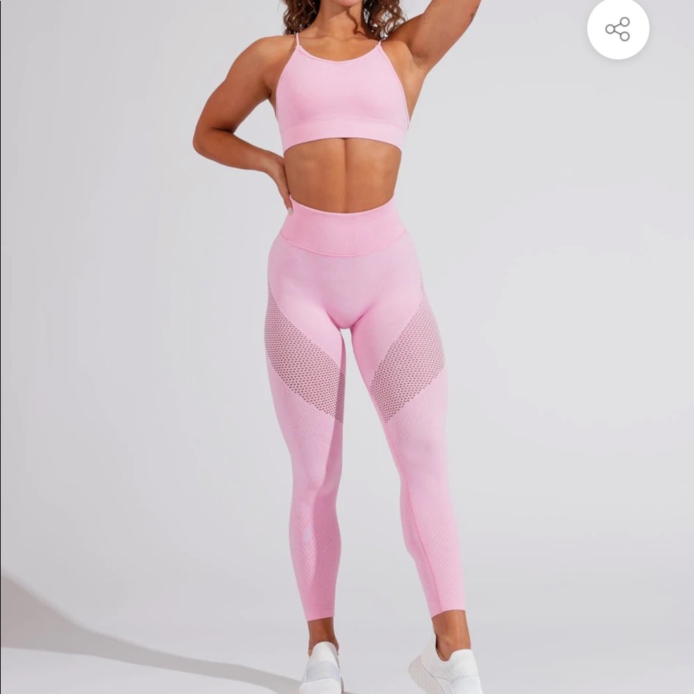 Pink Buffbunny set